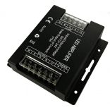 Jelerősítő RGBW/RGB+W led szalaghoz 4*8A, DC12V - 384W; DC24V - 768W