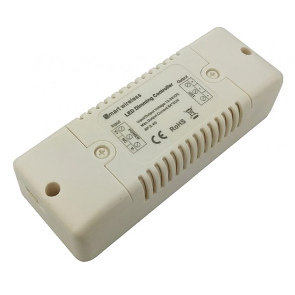 Fényerőszabályzó egyszínű led szalaghoz, 2*8A, 
DC12V - 192W; DC24V - 384W, RF:2,4G